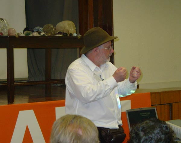 Joshua Shapiro speaking at a Crystal Skull Conference in Mexico City in 2009